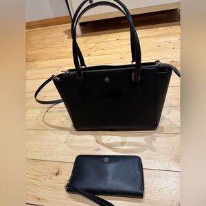 Tory Burch Bag with Wallet